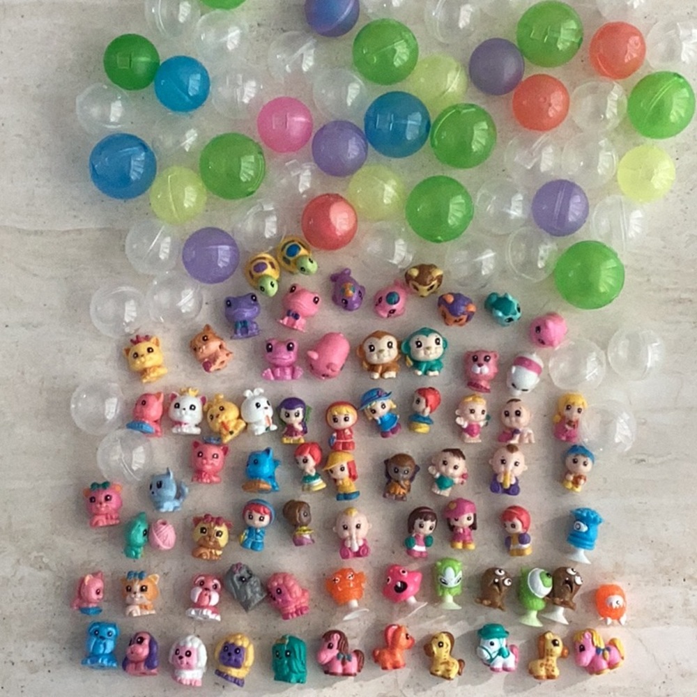 Vintage Squinkies Toys Mini Figures & Egg Cases Toy Figurines Lot 120 Squinkie